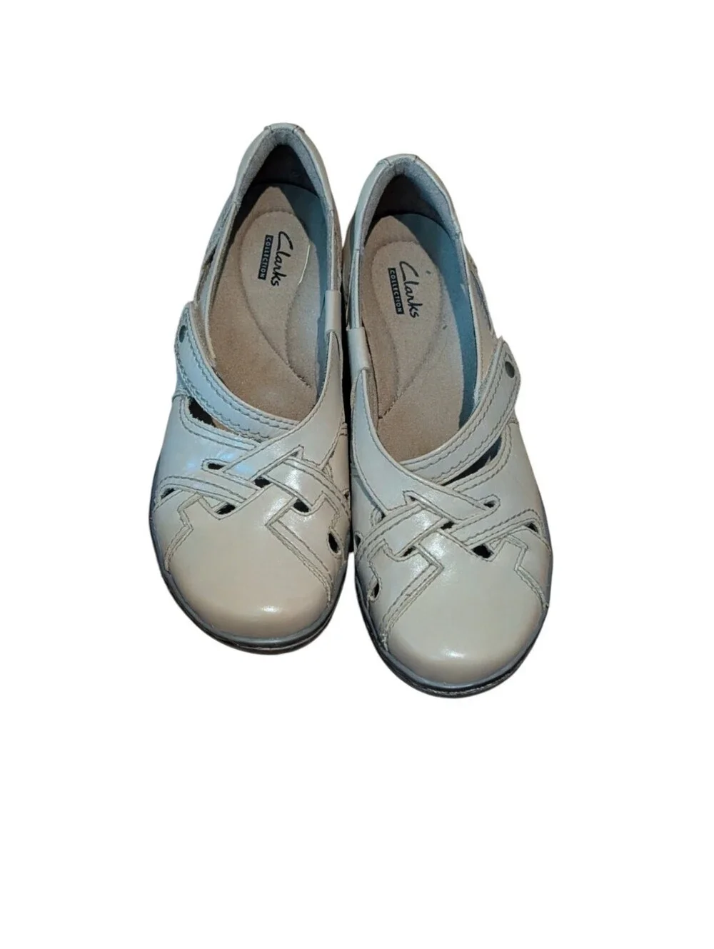 Clarks Collection Ashland Spin Q leather Mary Janes with a crisscross strap 8W